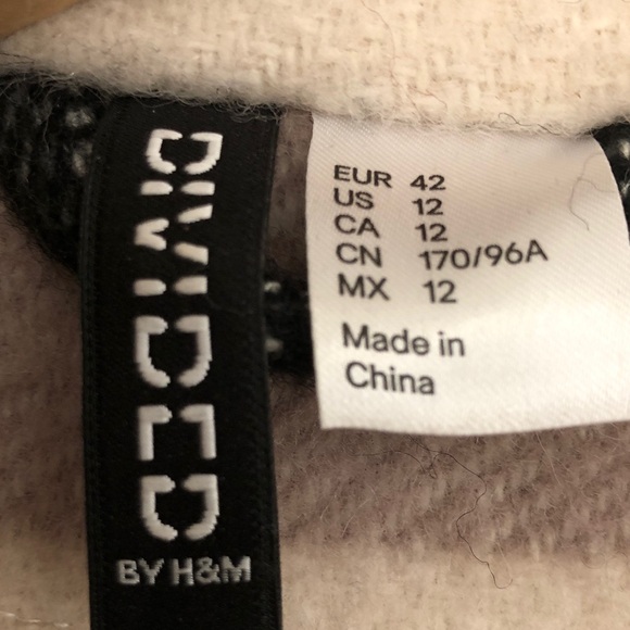 Divided by H&M Striped Belted Women's  Coat - Picture 4 of 6